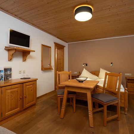 Отель Moertbauerhof & Haus Fruehauf Зеебоден Экстерьер фото